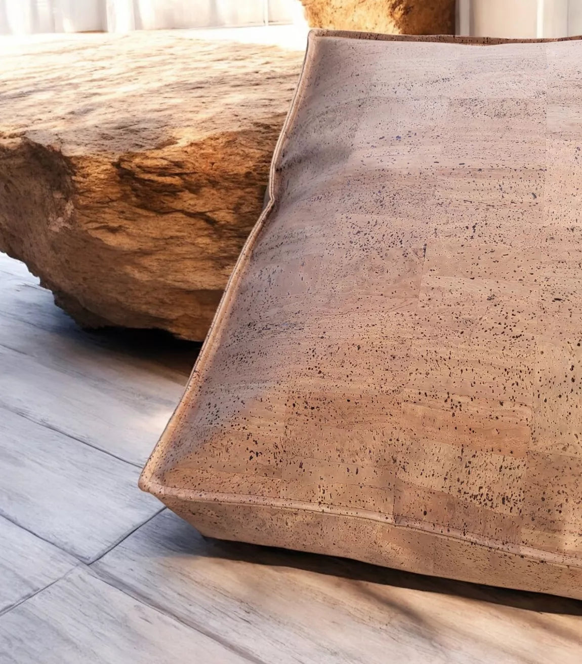 Pouf et coussin de sol